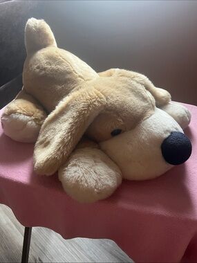 FAO Schwarz Plush Puppy in Cream and Tan